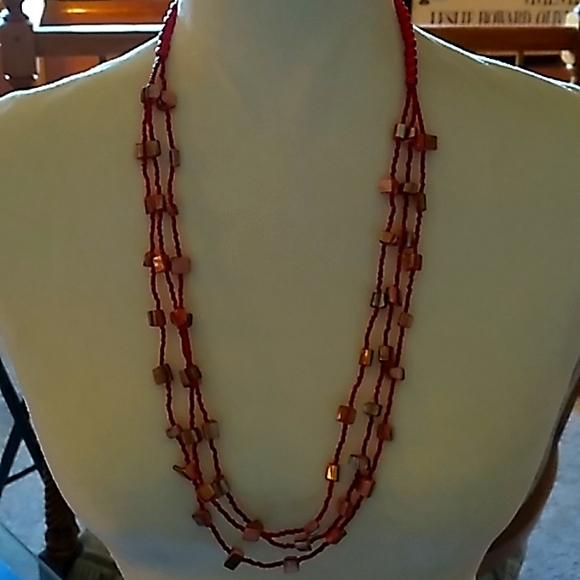 Boho Chic Irrediscent Beaded Necklace